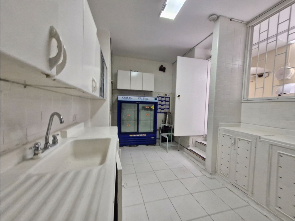 Casa en venta en La Castellana, Bogotá · foto 11 de 24