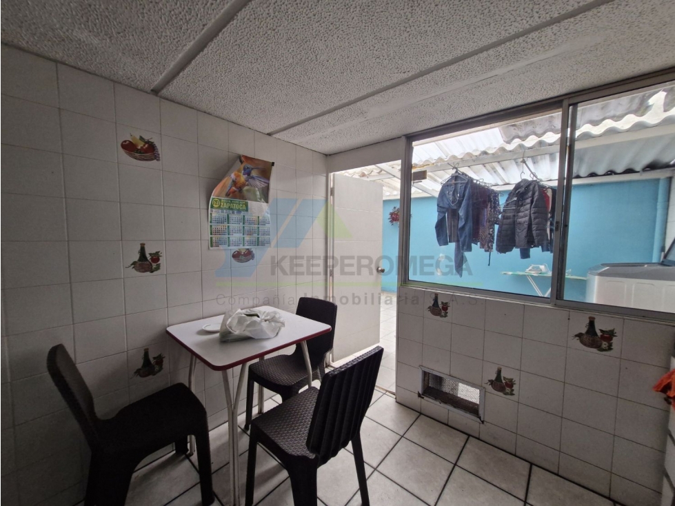 Casa en venta en Castilla, Bogotá · foto 5 de 24