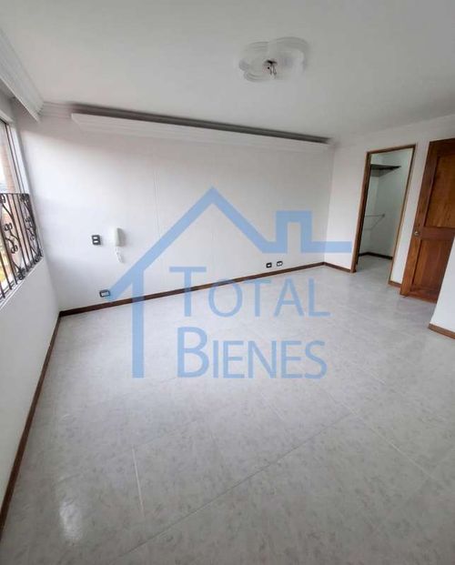 Apartamento de 3 alcobas en venta en Laureles, Medellín, 115 m² · foto 13 de 22