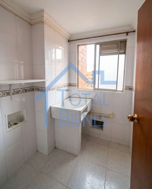 Apartamento de 3 alcobas en venta en Laureles, Medellín, 115 m² · foto 22 de 22