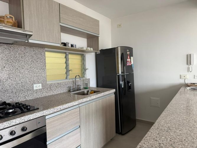 Apartamento de 3 alcobas en venta en Las Palmas, Ricaurte, 82 m² · foto 5 de 14
