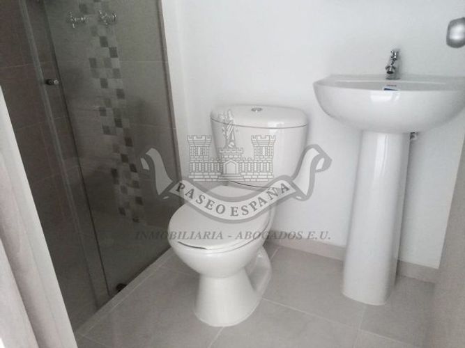 Apartamento de 3 alcobas en venta en San Jorge, Girón, 55 m² · foto 8 de 8