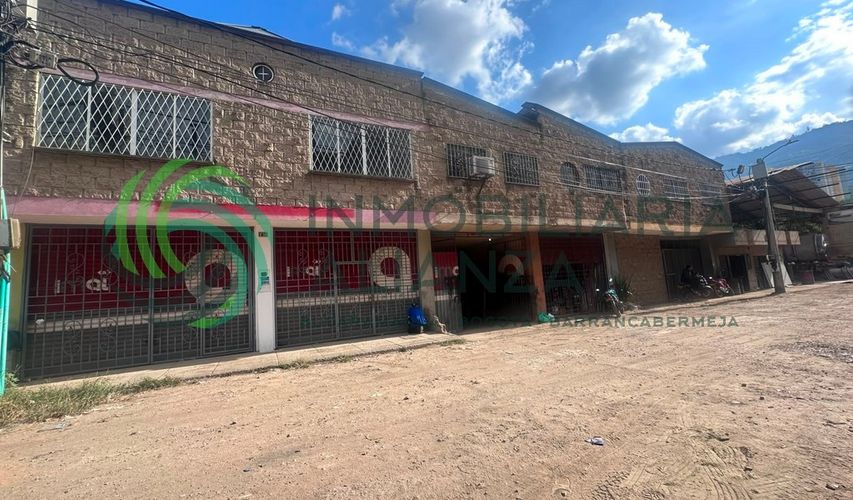 Bodega en arriendo en Chimita Zona Industrial, Girón, 300 m² · foto 2 de 15