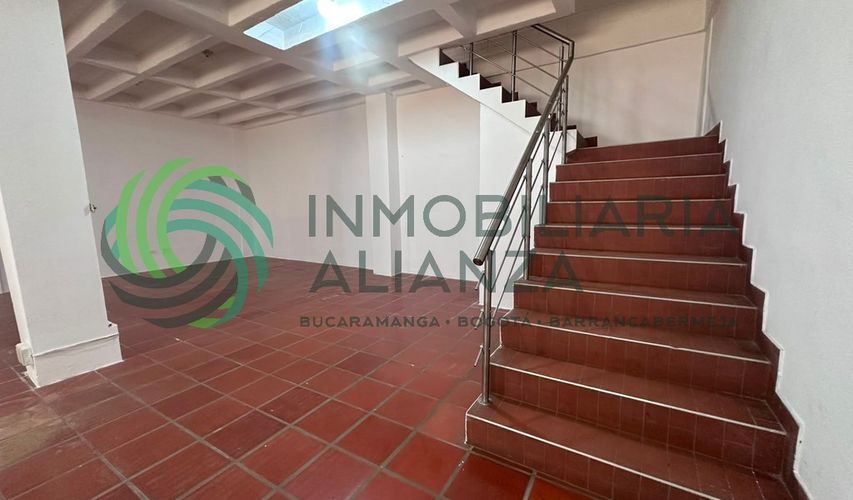 Bodega en arriendo en Chimita Zona Industrial, Girón, 300 m² · foto 8 de 15
