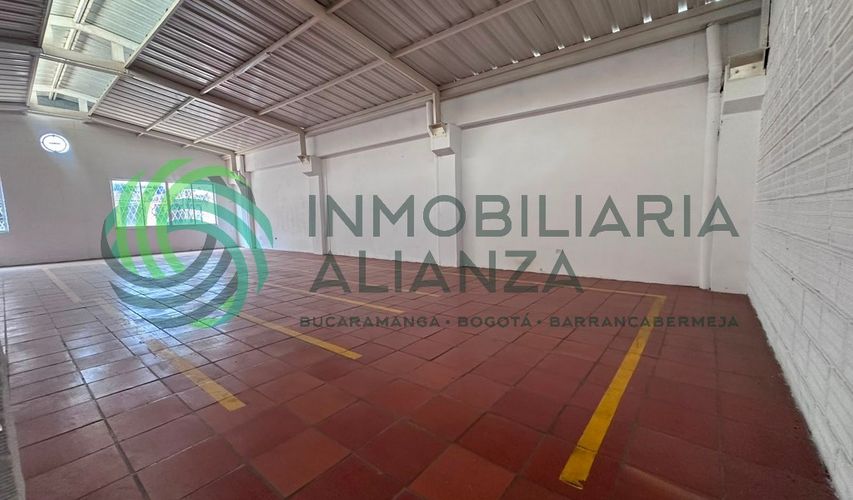Bodega en arriendo en Chimita Zona Industrial, Girón, 300 m² · foto 9 de 15