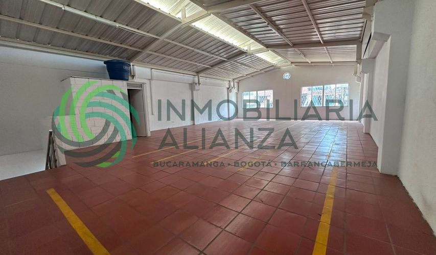 Bodega en arriendo en Chimita Zona Industrial, Girón, 300 m² · foto 10 de 15