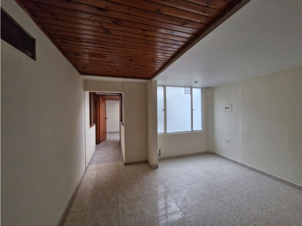 Casa en venta en San Rafael, Bogotá · foto 3 de 24