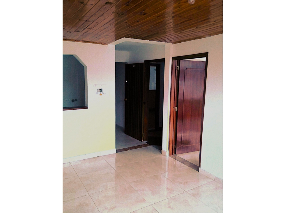 Casa en venta en San Rafael, Bogotá · foto 5 de 24