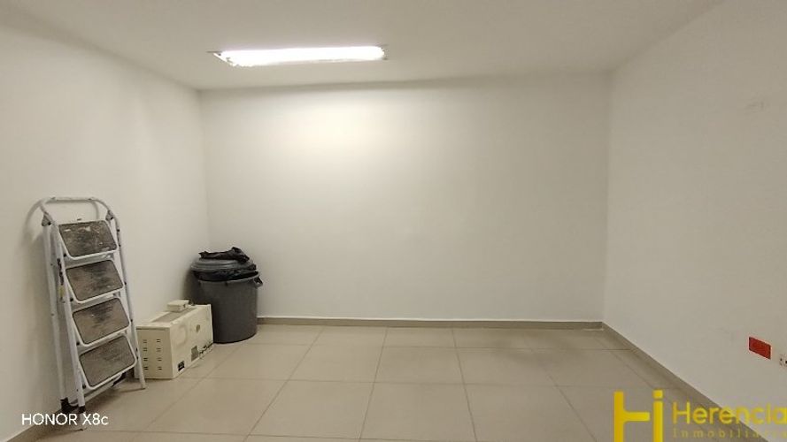 Local en arriendo en Estadio, Medellín, 600 m² · foto 10 de 24