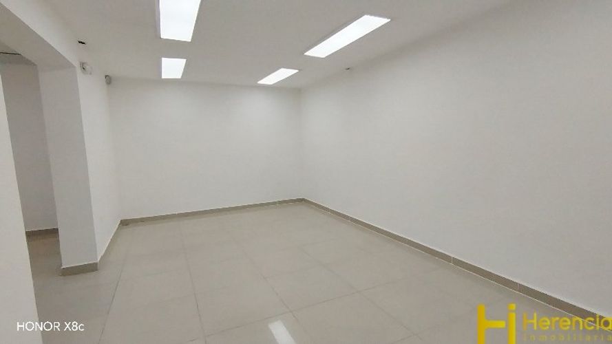 Local en arriendo en Estadio, Medellín, 600 m² · foto 12 de 24