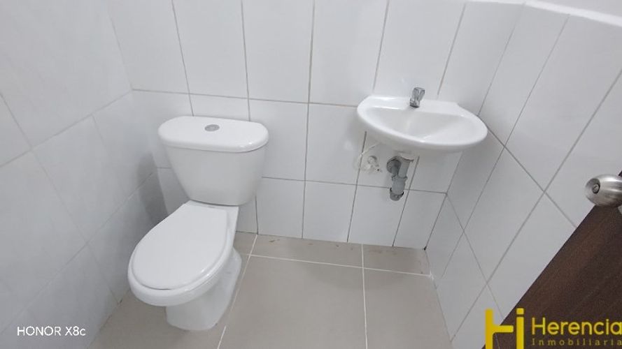 Local en arriendo en Estadio, Medellín, 600 m² · foto 14 de 24
