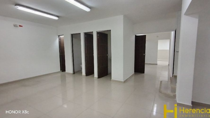 Local en arriendo en Estadio, Medellín, 600 m² · foto 23 de 24