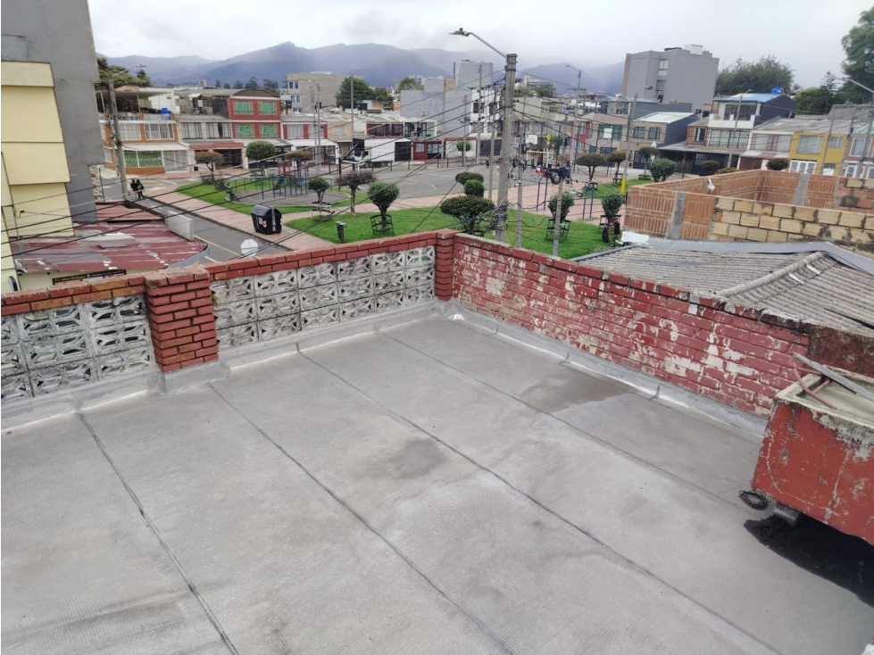 Casa en venta en La Española, Bogotá · foto 2 de 24