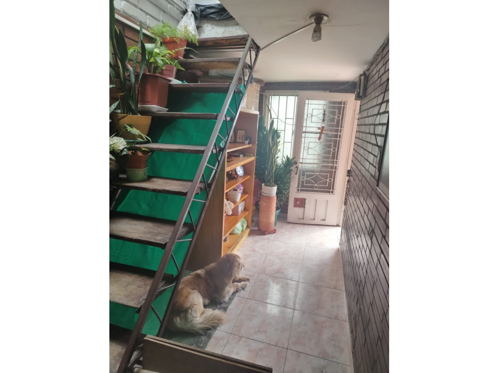 Casa en venta en La Española, Bogotá · foto 3 de 24