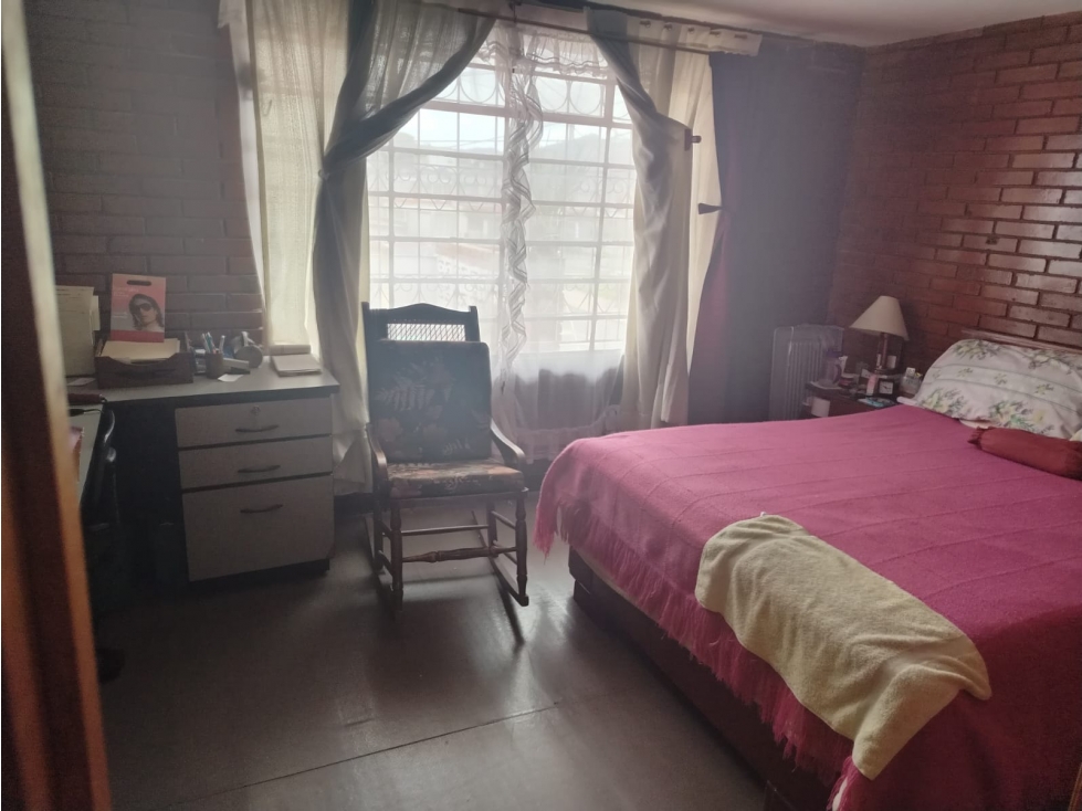 Casa en venta en La Española, Bogotá · foto 4 de 24