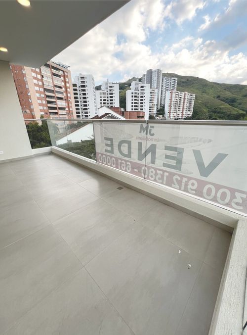 Apartamento de 2 alcobas en venta en Santa Teresita, Cali, 115 m² · foto 5 de 20