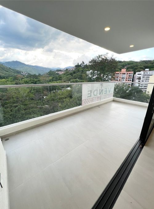 Apartamento de 2 alcobas en venta en Santa Teresita, Cali, 115 m² · foto 6 de 20