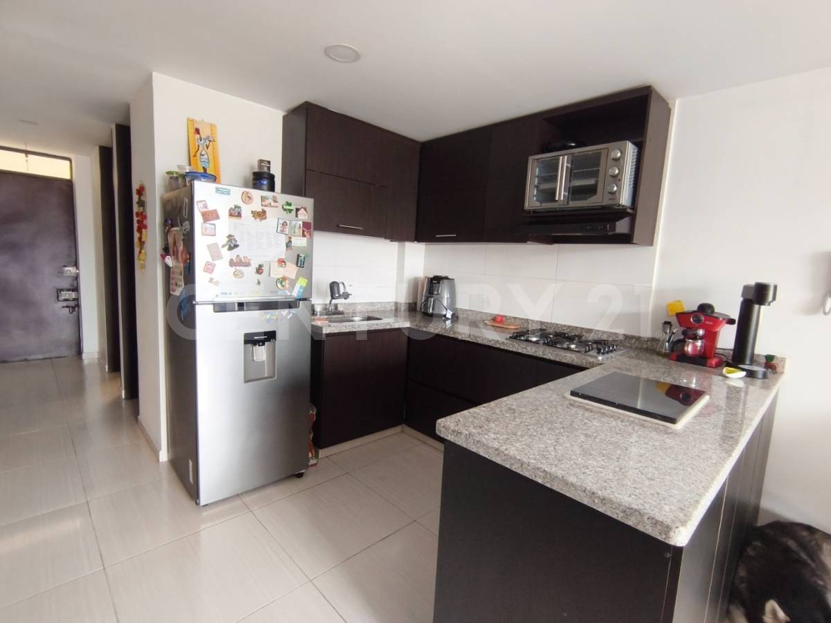 Apartamento en venta en Los Cerezos, Bogotá · foto 3 de 22