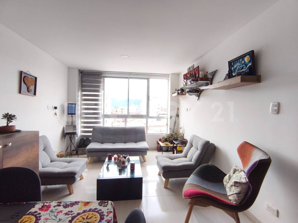 Apartamento en venta en Los Cerezos, Bogotá · foto 7 de 22