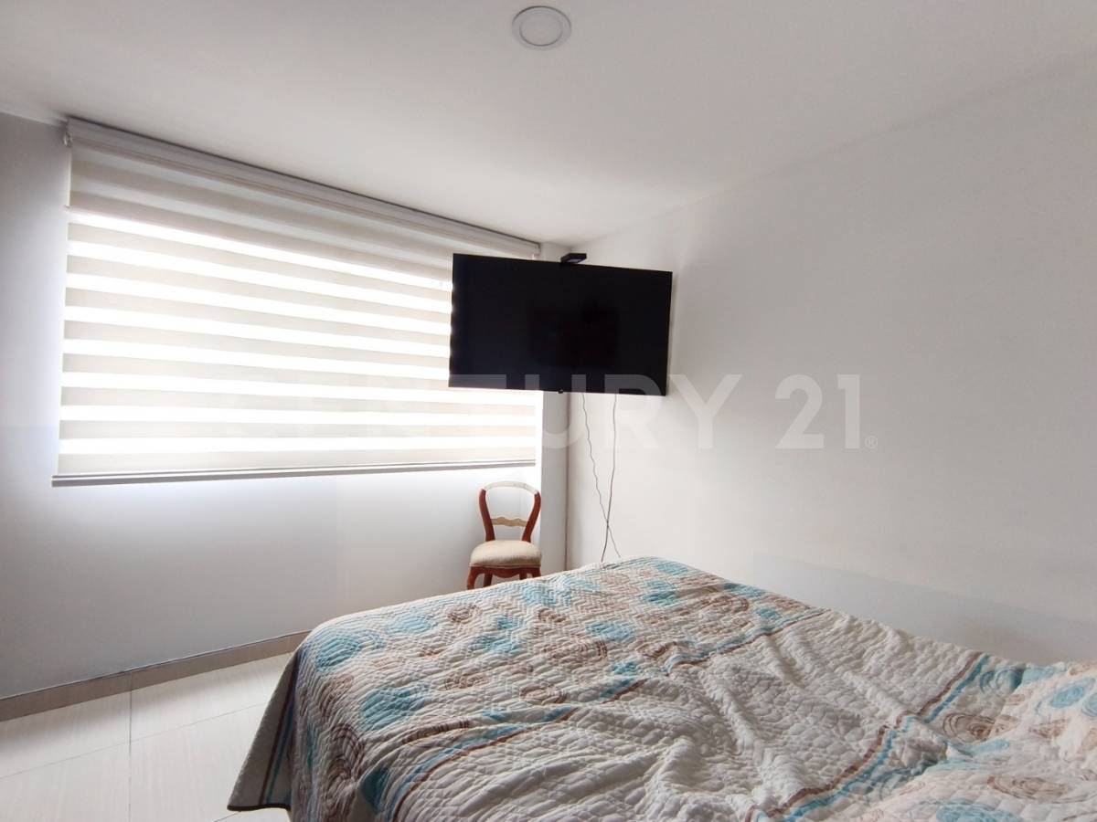 Apartamento en venta en Los Cerezos, Bogotá · foto 8 de 22