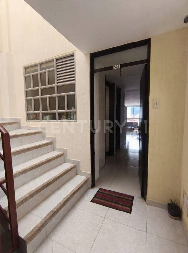 Apartamento en venta en Los Cerezos, Bogotá · foto 17 de 22