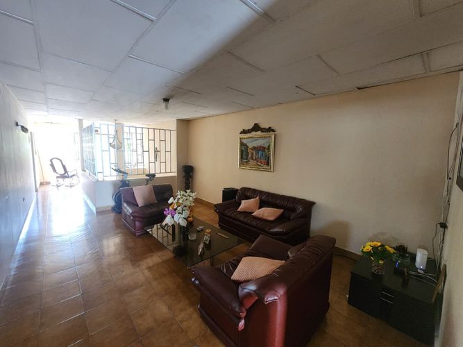 Casa de 18 alcobas en venta en Ciudad Jardin, Barranquilla, 656 m² · foto 9 de 18