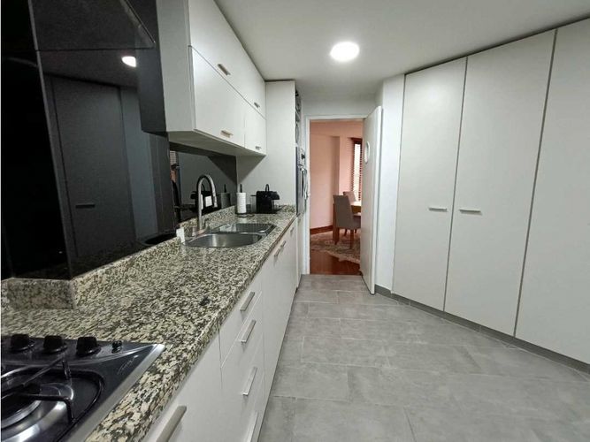 Apartamento de 3 alcobas en venta en Chapinero, Bogotá, 115 m² · foto 19 de 24