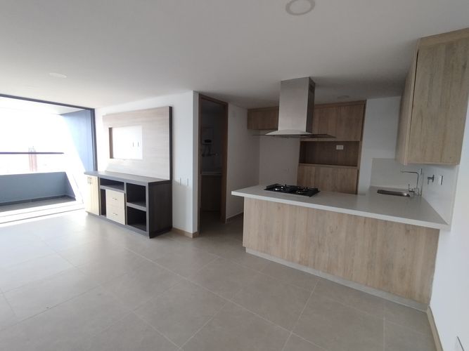 Apartamento de 2 alcobas en arriendo en El Poblado, Medellín, 96 m² · foto 6 de 20