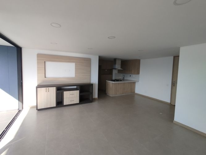 Apartamento de 2 alcobas en arriendo en El Poblado, Medellín, 96 m² · foto 7 de 20