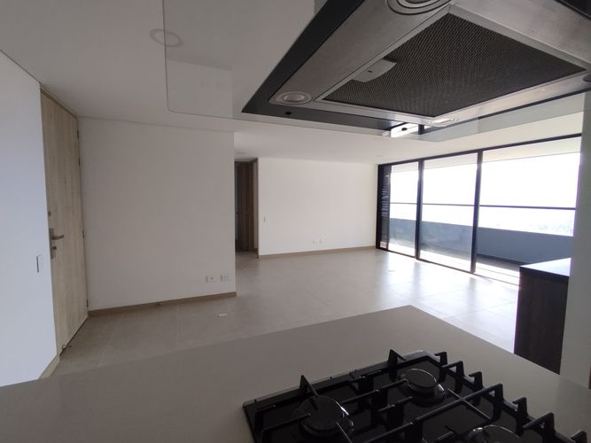 Apartamento de 2 alcobas en arriendo en El Poblado, Medellín, 96 m² · foto 11 de 20