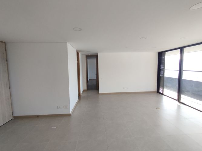 Apartamento de 2 alcobas en arriendo en El Poblado, Medellín, 96 m² · foto 12 de 20