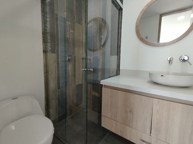 Apartamento de 2 alcobas en arriendo en El Poblado, Medellín, 96 m² · foto 16 de 20