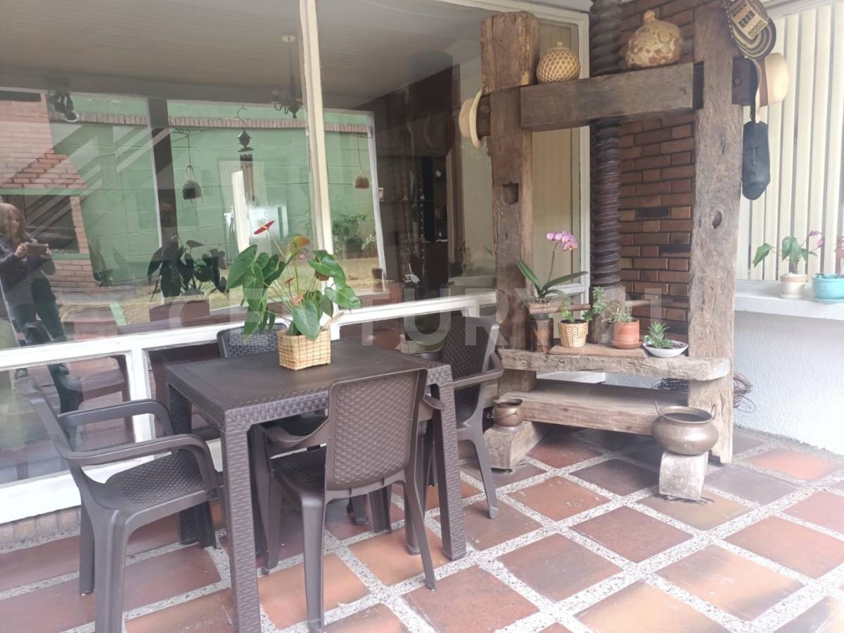Casa en venta en Niza, Bogotá · foto 3 de 21