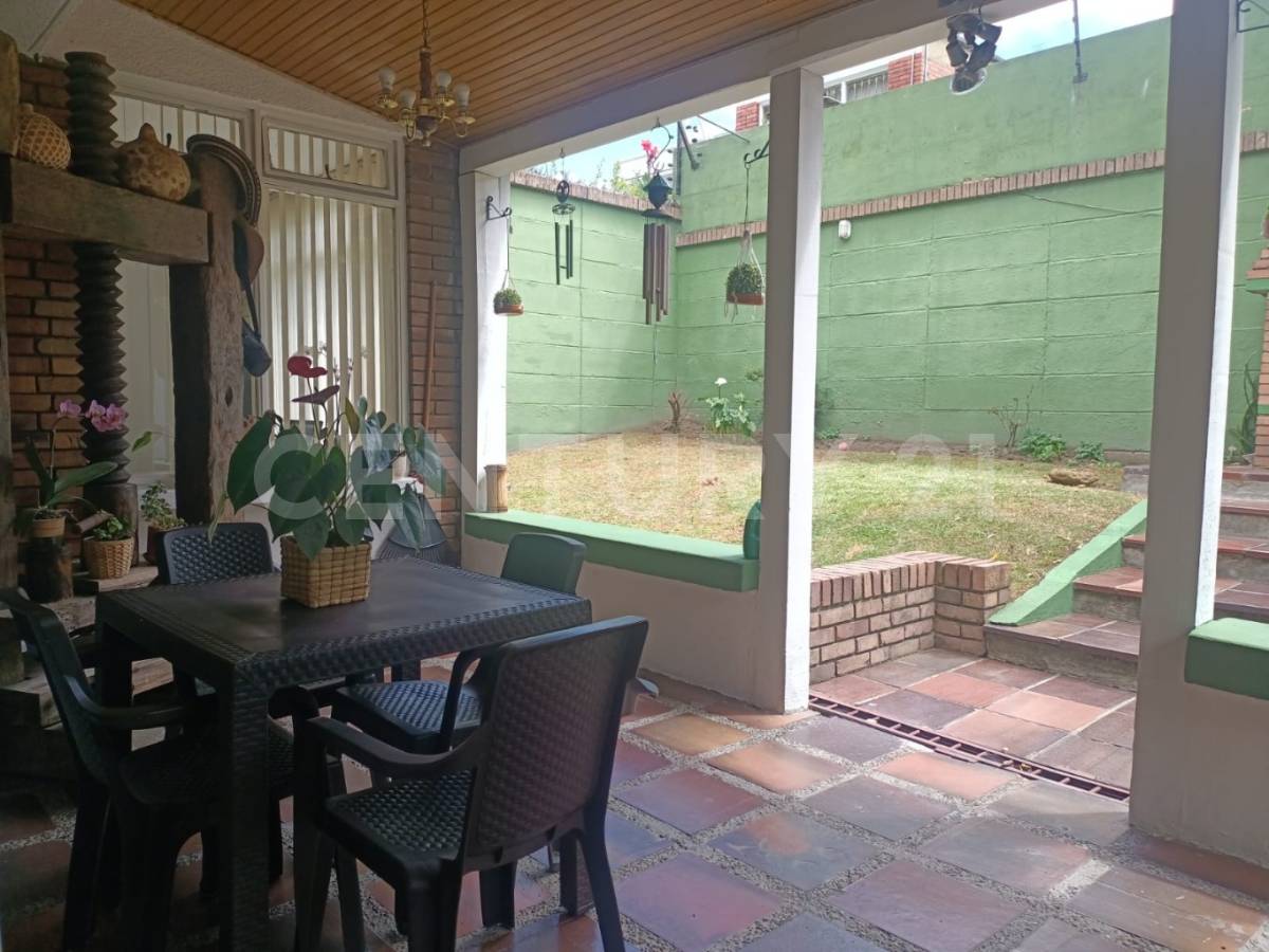 Casa en venta en Niza, Bogotá · foto 4 de 21