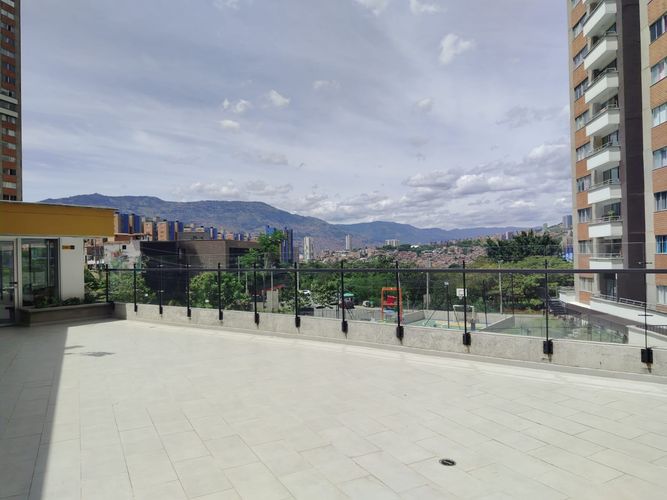 Apartamento de 3 alcobas en venta en San Gabriel, Bello, 55 m² · foto 7 de 23