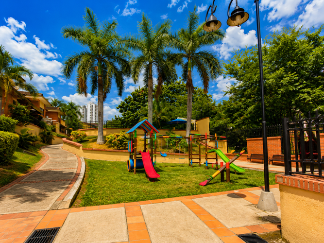 Casa de 4 alcobas en venta en La Trinidad, Floridablanca, 227 m² · foto 14 de 14