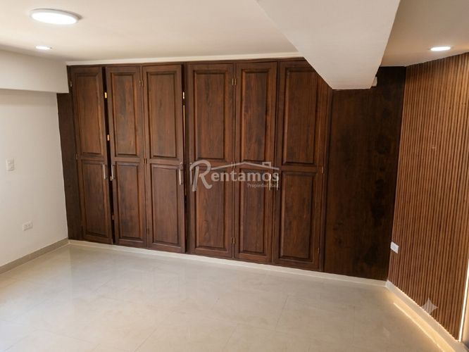 Casa de 4 alcobas en venta en La Doctora, Sabaneta, 520 m² · foto 8 de 15