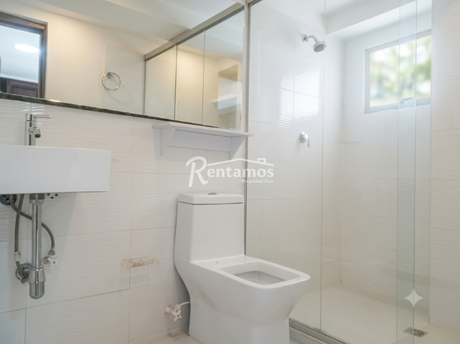 Casa de 4 alcobas en venta en La Doctora, Sabaneta, 520 m² · foto 11 de 15
