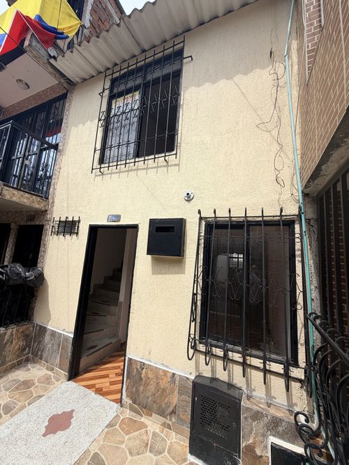 Casa de 2 alcobas en venta en Ciudadela Floralia, Cali, 64 m² · foto 20 de 20