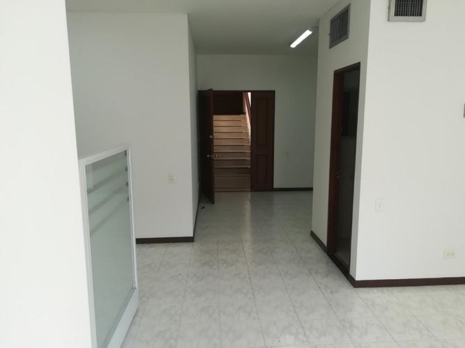 Oficina en arriendo en Versalles, Cali, 45 m² · foto 11 de 14
