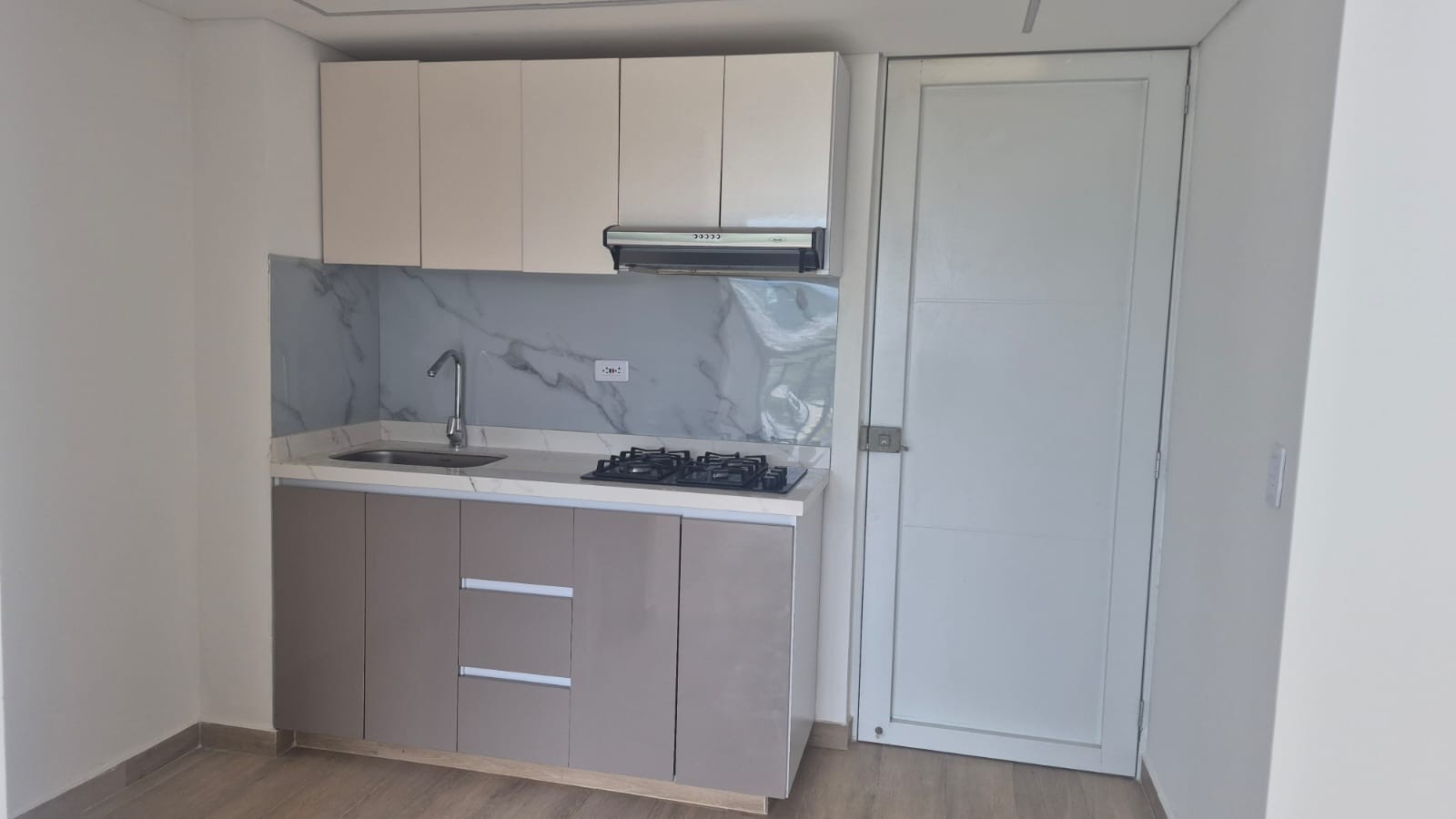 Apartamento en venta en Villa Carmenza, Manizales · foto 2 de 9