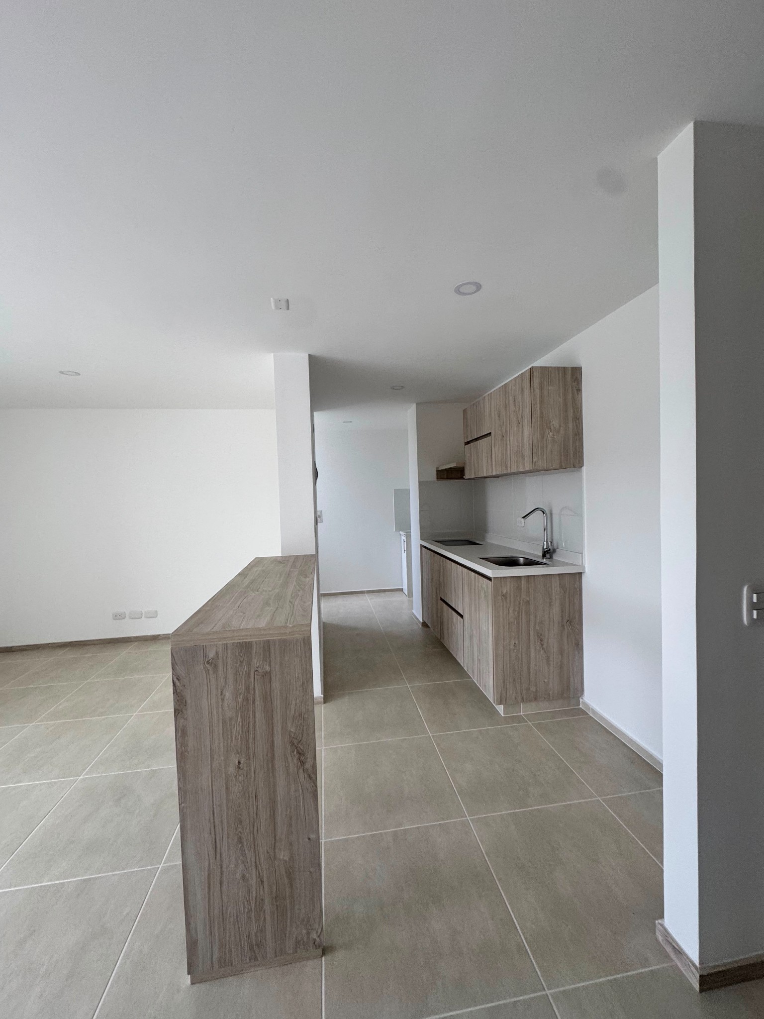 Apartamento en venta en Baja Suiza, Manizales · foto 4 de 16
