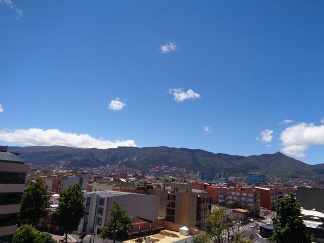 Apartaestudio en venta en Chicó Navarra, Bogotá, 45 m² · foto 9 de 21
