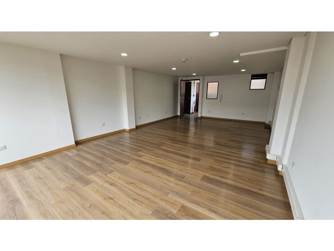 Edificio en arriendo en 20 De Julio Sector I, Chía, 356 m² · foto 9 de 22
