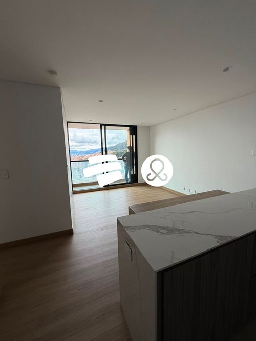 Apartamento de 2 alcobas en venta en Chapinero, Bogotá, 65 m² · foto 7 de 8