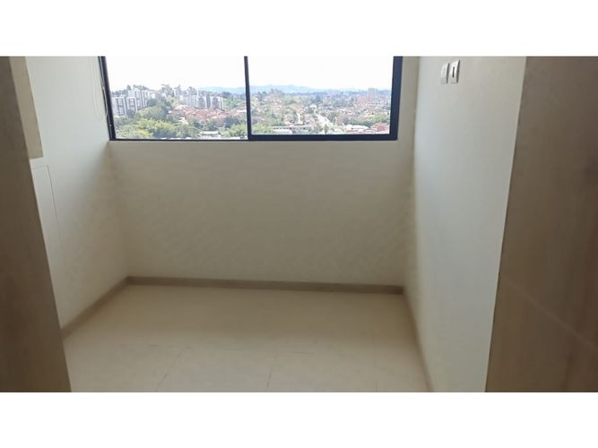 Apartamento de 2 alcobas en venta en Lomitas, Rionegro, 63 m² · foto 12 de 18