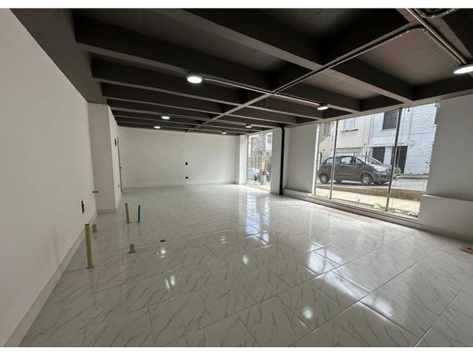 Local en arriendo en Jesus Nazareno, Medellín, 55 m² · foto 3 de 8