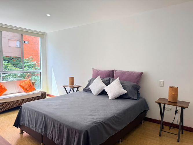 Apartamento de 2 alcobas en arriendo en El Poblado, Medellín, 85 m² · foto 11 de 17