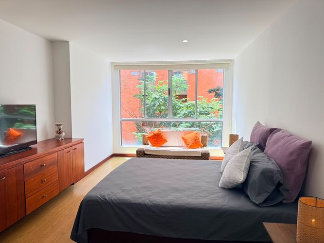 Apartamento de 2 alcobas en arriendo en El Poblado, Medellín, 85 m² · foto 12 de 17