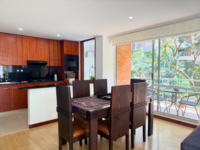 Apartamento de 2 alcobas en arriendo en El Poblado, Medellín, 85 m² · foto 9 de 17